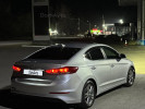 Hyundai Elantra 2017 года