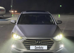 Hyundai Elantra 2017 года