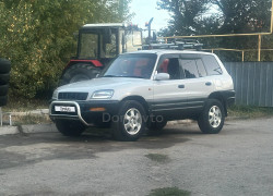 Toyota RAV4 1996 года
