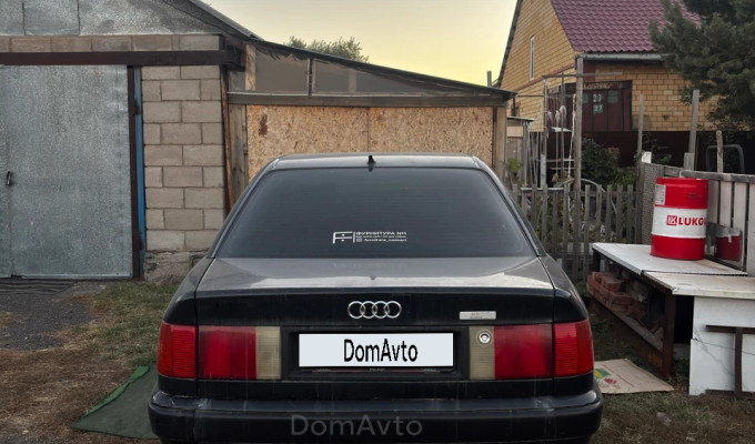 Audi 100 1993 года