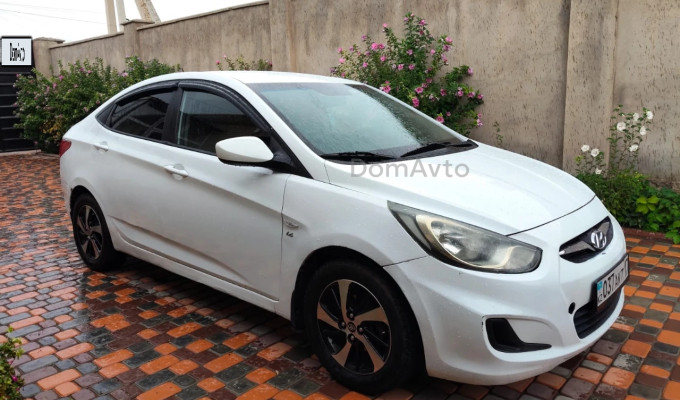 Hyundai Accent 2014 года