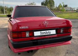 Mercedes-Benz 190 1987 года