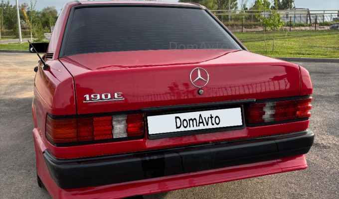 Mercedes-Benz 190 1987 года
