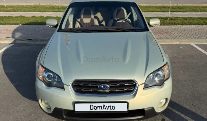 Subaru Outback 2005 года