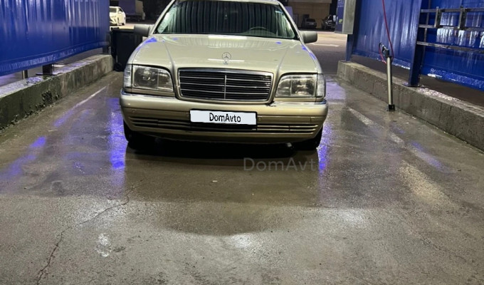 Mercedes-Benz S-Класс 1995 года