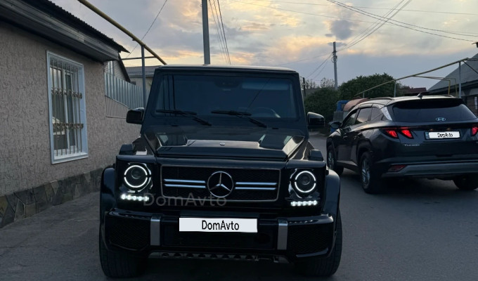 Mercedes-Benz G-Класс 2002 года