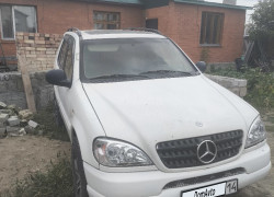 Mercedes-Benz ML-Класс 1997 года