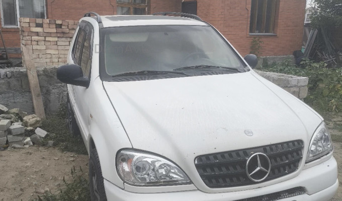 Mercedes-Benz ML-Класс 1997 года