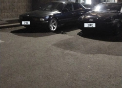 BMW 7 серия 1995 года