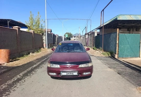 Mazda Cronos 1993 года