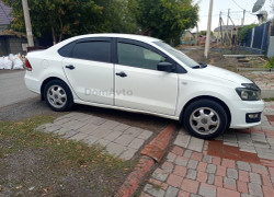 Volkswagen Polo 2015 года