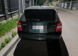Mazda 323 1998 года
