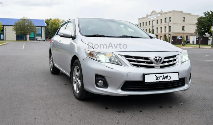 Toyota Corolla 2012 года