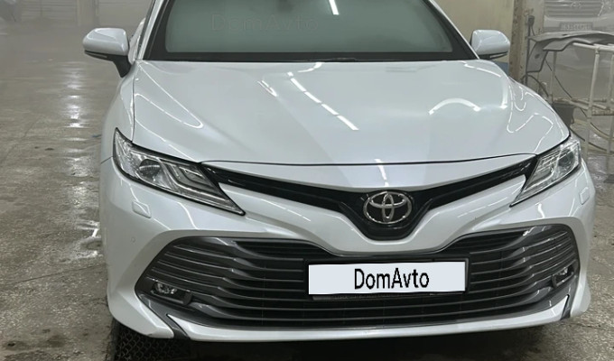 Toyota Camry 2019 года