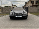 Mercedes-Benz E-Класс 2001 года