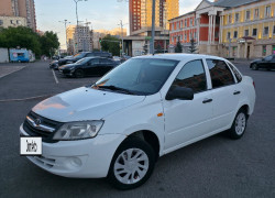 ВАЗ (Lada) Granta 2015 года