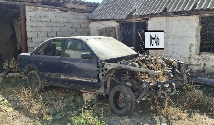 Audi 100 1993 года
