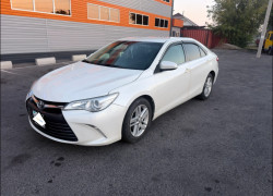 Toyota Camry 2017 года