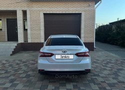 Toyota Camry 2018 года