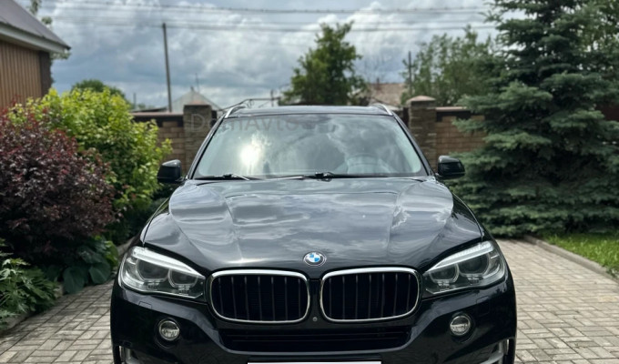 BMW X5 2015 года