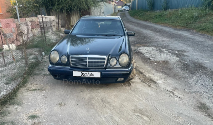 Mercedes-Benz E-Класс 1996 года