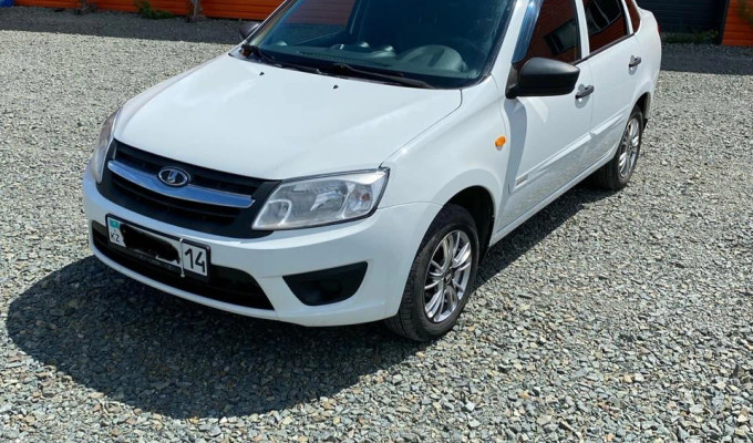 ВАЗ (Lada) Granta 2014 года