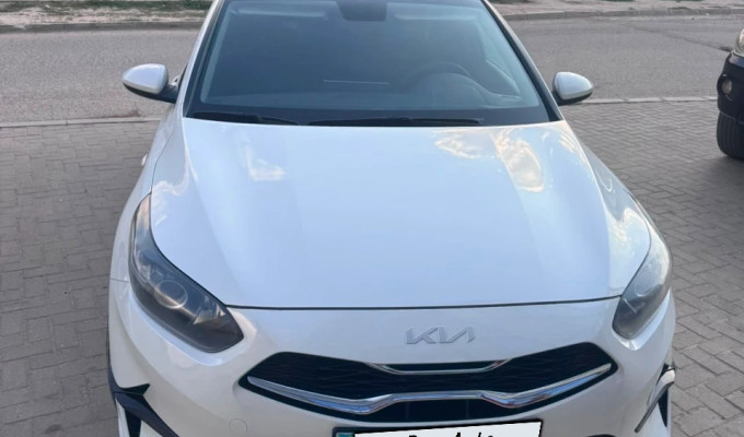 Kia Cee'd 2024 года