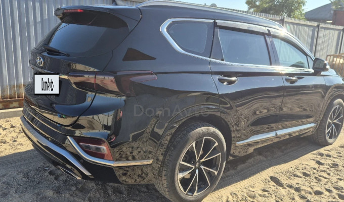 Hyundai Santa Fe 2019 года