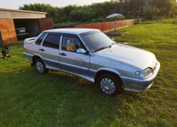 ВАЗ (Lada) 2115 2004 года