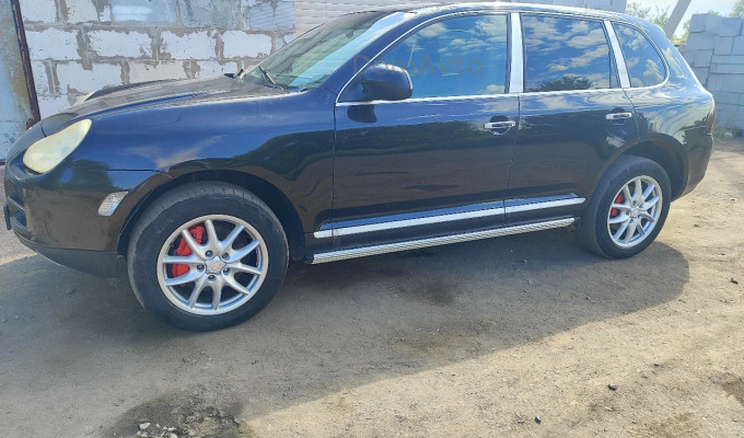 Porsche Cayenne 2004 года