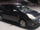 Toyota Isis 2005 года