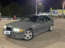 BMW 3 серия 1992 года