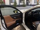 Lexus ES 2018 года