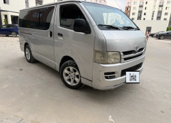 Toyota Hiace 2006 года