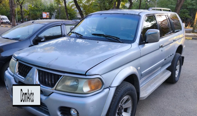Mitsubishi Montero Sport 2007 года
