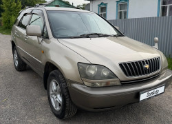 Toyota Harrier 1999 года