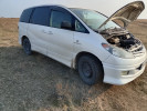 Toyota Estima 2002 года