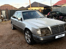 Mercedes-Benz E-Класс 1993 года