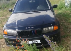BMW 3 серия 1999 года