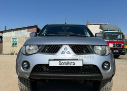 Mitsubishi L200 2008 года