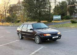 ВАЗ (Lada) 2114 2012 года