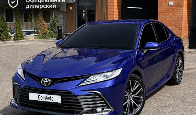 Toyota Camry 2021 года