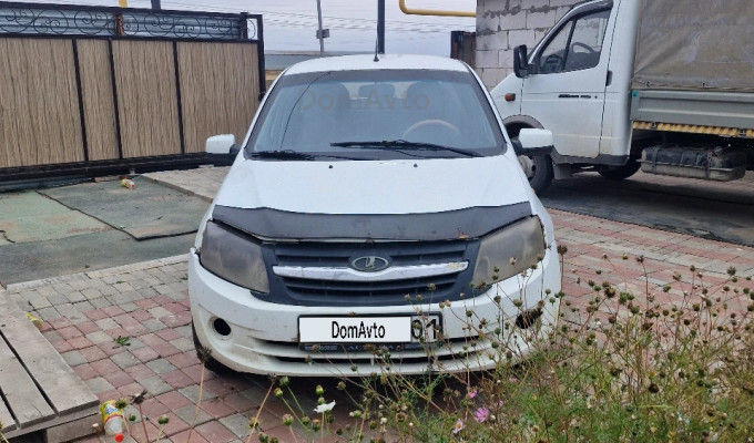 ВАЗ (Lada) Granta 2013 года