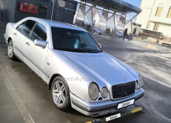 Mercedes-Benz E-Класс 1997 года