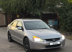 Honda Accord 2003 года