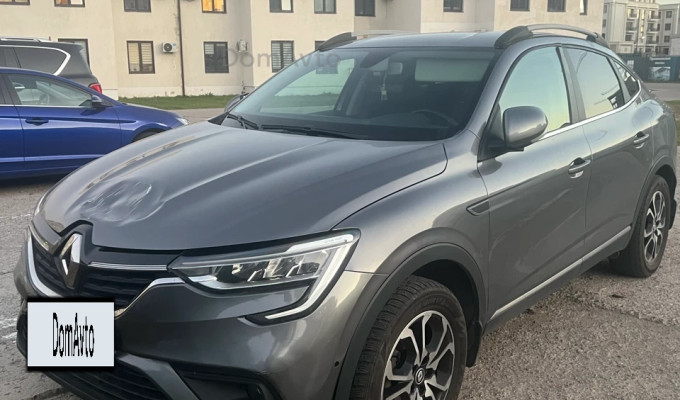 Renault Arkana 2022 года