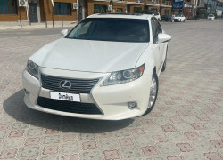 Lexus ES 2015 года