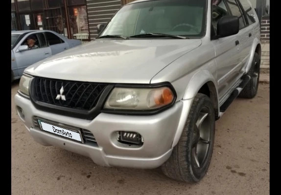 Mitsubishi Montero Sport 2001 года