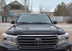 Toyota Land Cruiser 2012 года