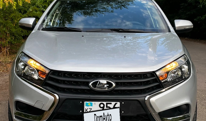 ВАЗ (Lada) Vesta 2018 года